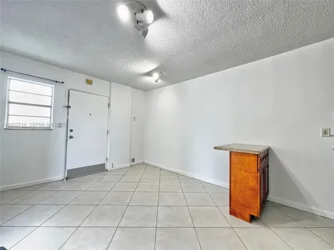 1340 Lincoln Road Miami Beach FL 33139