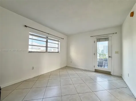 1340 Lincoln Road Miami Beach FL 33139