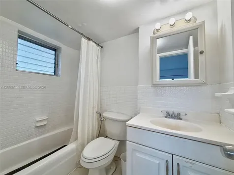 1340 Lincoln Road Miami Beach FL 33139