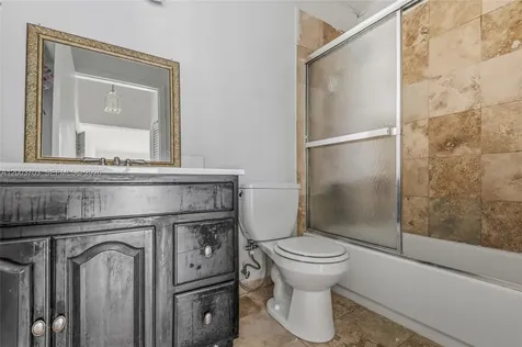 6696 SW 152nd Place Miami FL 33193