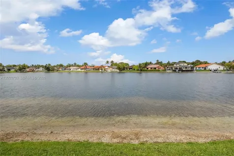 6696 SW 152nd Place Miami FL 33193