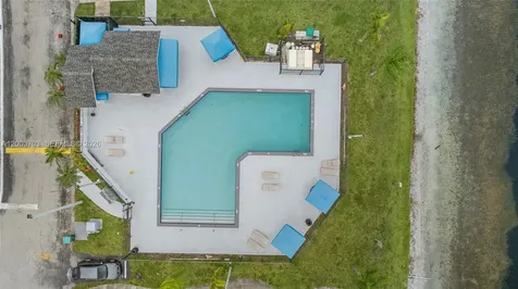 6696 SW 152nd Place Miami FL 33193