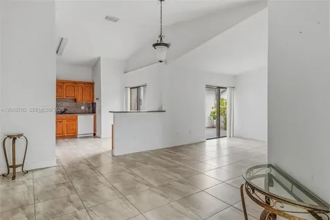 6696 SW 152nd Place Miami FL 33193