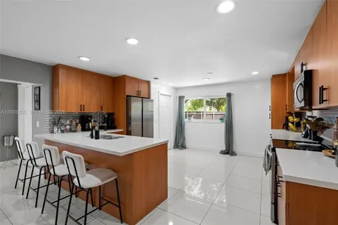 1752 S Anhinga Lane Homestead FL 33035