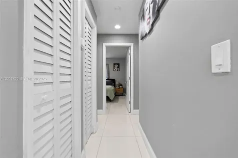 1752 S Anhinga Lane Homestead FL 33035