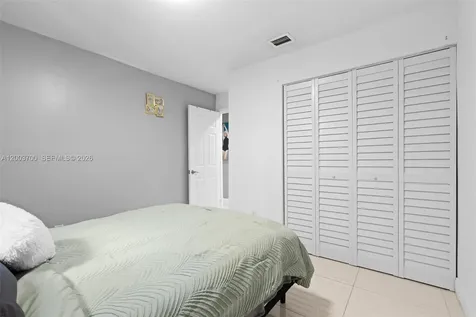 1752 S Anhinga Lane Homestead FL 33035