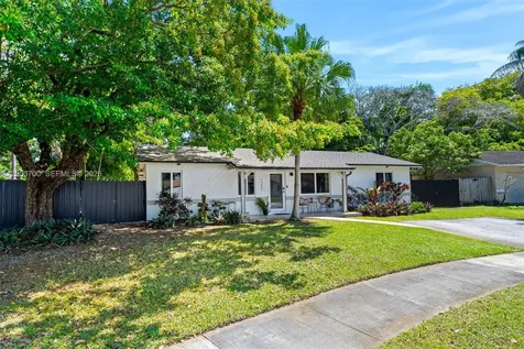 1752 S Anhinga Lane Homestead FL 33035