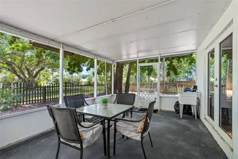 1752 S Anhinga Lane Homestead FL 33035