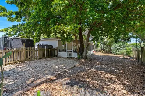 1752 S Anhinga Lane Homestead FL 33035