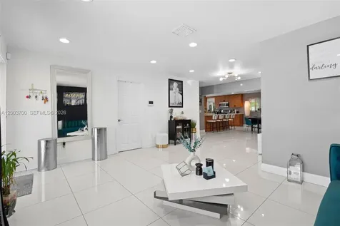 1752 S Anhinga Lane Homestead FL 33035