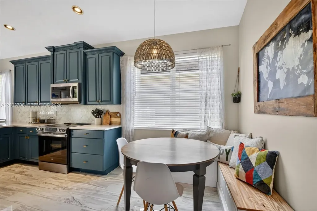 7579 Via Luria Lake Worth FL 33467