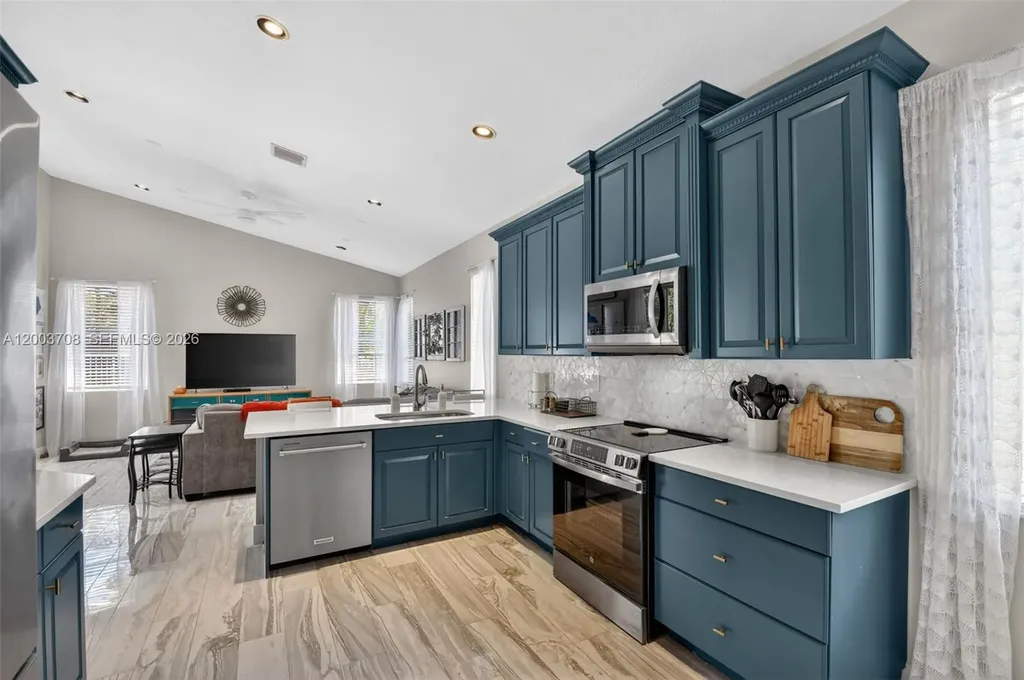 7579 Via Luria Lake Worth FL 33467