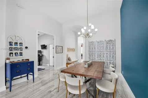 7579 Via Luria Lake Worth FL 33467