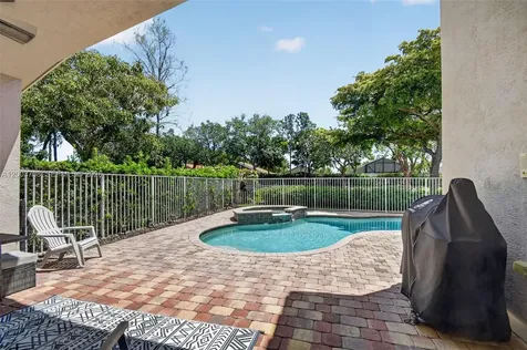 7579 Via Luria Lake Worth FL 33467