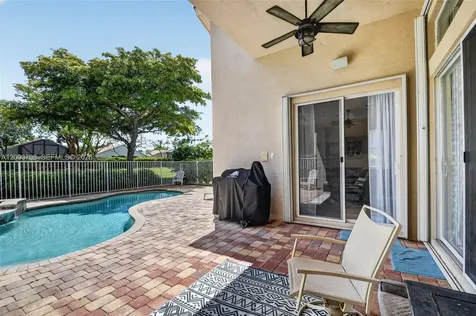 7579 Via Luria Lake Worth FL 33467