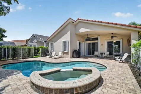 7579 Via Luria Lake Worth FL 33467