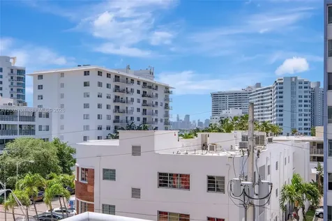1345 Lincoln Road Miami Beach FL 33139