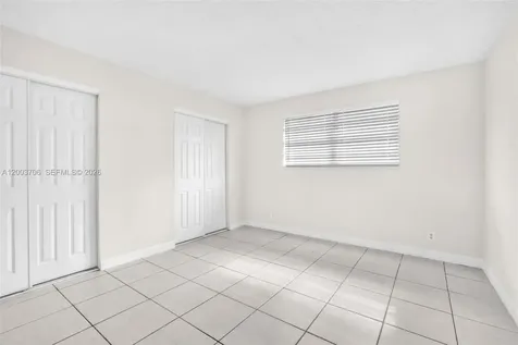 2127 Mckinley Street Hollywood FL 33020