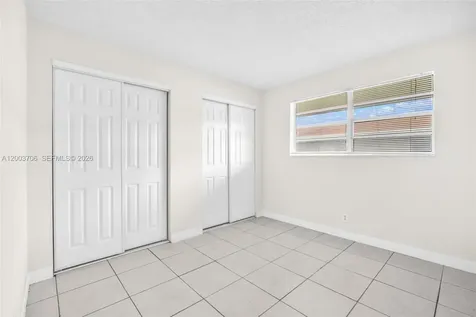 2127 Mckinley Street Hollywood FL 33020