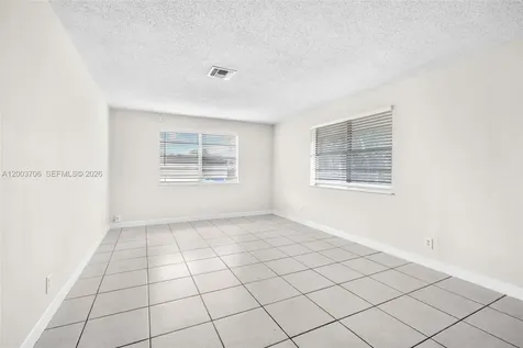 2127 Mckinley Street Hollywood FL 33020