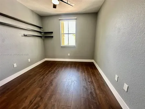 16537 SW 78th Terrace Miami FL 33193