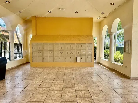 16537 SW 78th Terrace Miami FL 33193