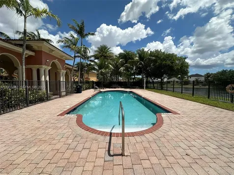 16537 SW 78th Terrace Miami FL 33193
