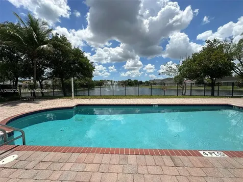 16537 SW 78th Terrace Miami FL 33193