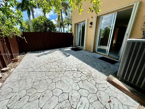 16537 SW 78th Terrace Miami FL 33193