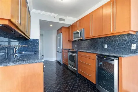 701 Brickell Key Boulevard Miami FL 33131