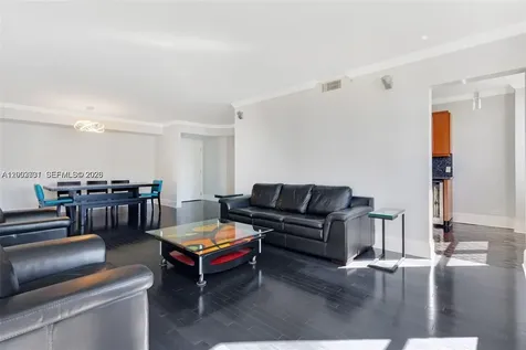 701 Brickell Key Boulevard Miami FL 33131