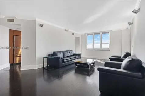 701 Brickell Key Boulevard Miami FL 33131