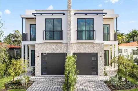 3320 SW 23rd Street Miami FL 33145