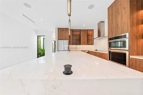 3320 SW 23rd Street Miami FL 33145