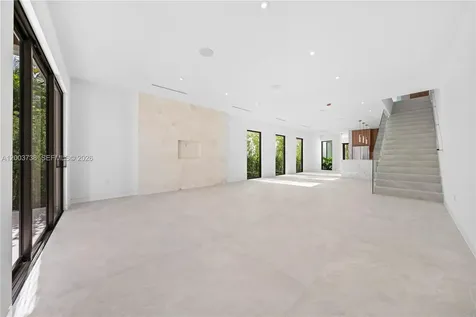 3320 SW 23rd Street Miami FL 33145