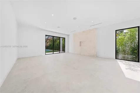3320 SW 23rd Street Miami FL 33145