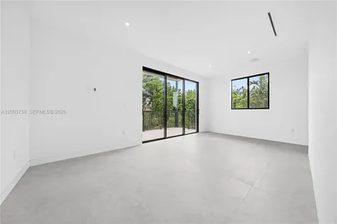 3320 SW 23rd Street Miami FL 33145