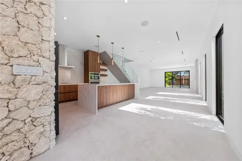 3320 SW 23rd Street Miami FL 33145