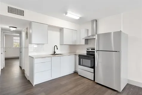 1715 N 16th Avenue Hollywood FL 33020