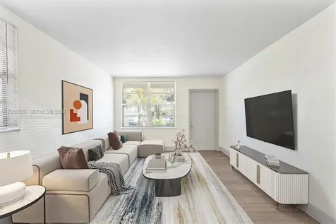 1715 N 16th Avenue Hollywood FL 33020