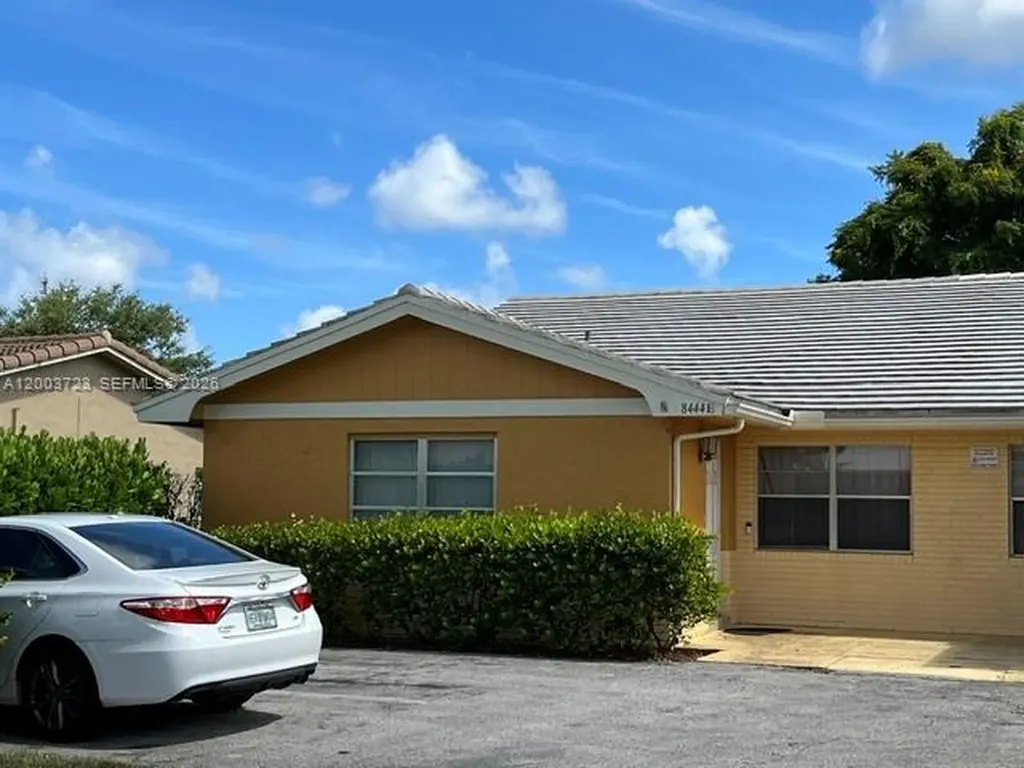 8444 NW 23rd Manor Coral Springs FL 33065