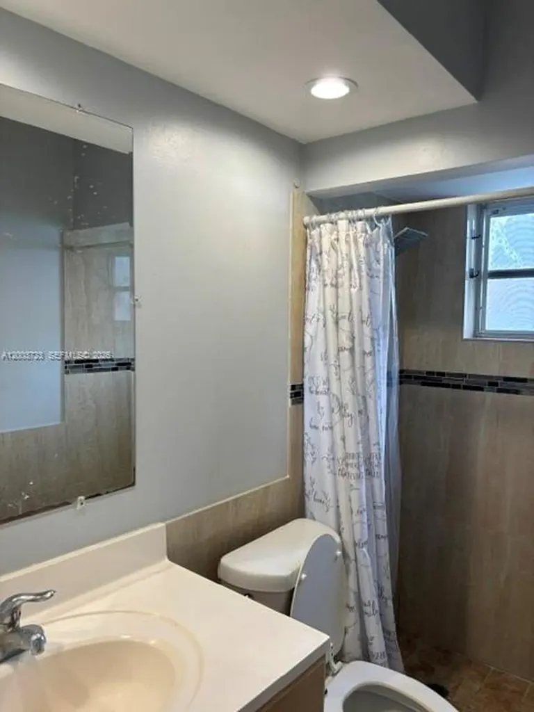 8444 NW 23rd Manor Coral Springs FL 33065