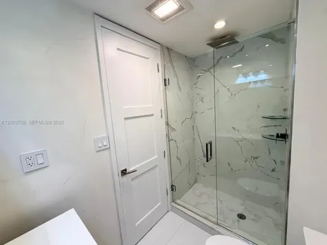 18041 Biscayne Boulevard Aventura FL 33160