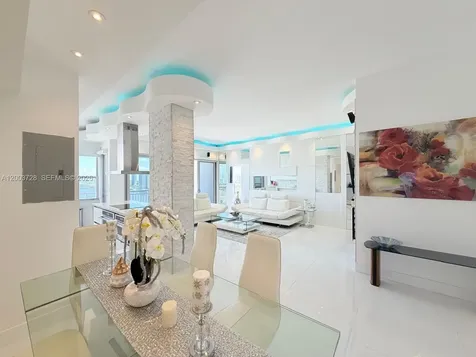 18041 Biscayne Boulevard Aventura FL 33160