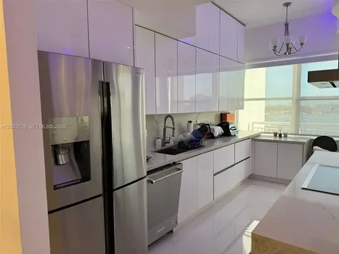 18041 Biscayne Boulevard Aventura FL 33160