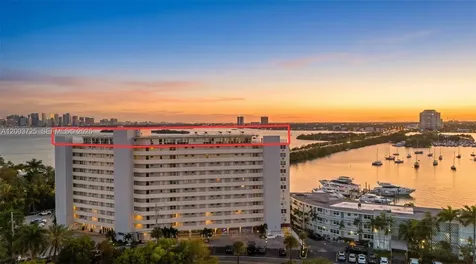 7904 West Drive North Bay Village FL 33141