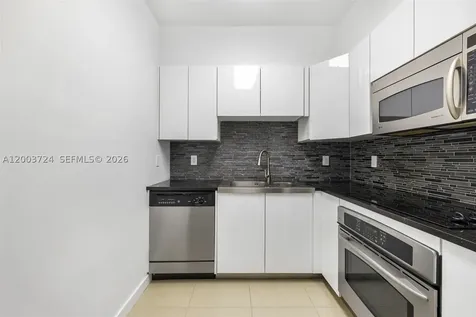 6365 Collins Avenue Miami Beach FL 33141