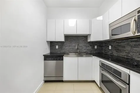 6365 Collins Avenue Miami Beach FL 33141
