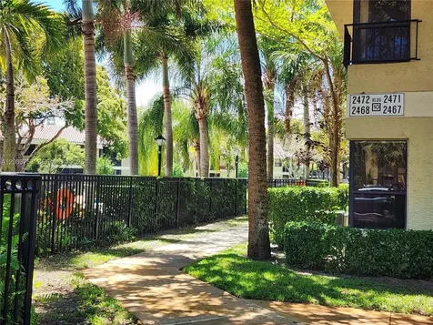 2471 NW 49th Terrace Coconut Creek FL 33063