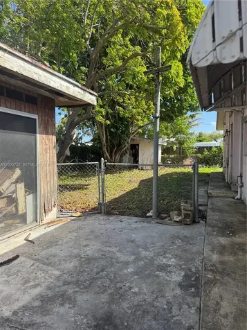 19801 SW 114th Court Miami FL 33157